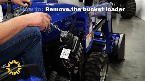 removing bucket cylinders from loader